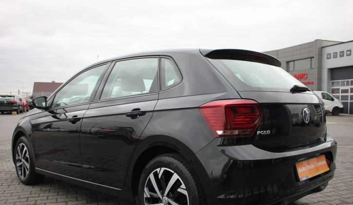 Volkswagen Polo cena 42900 przebieg: 49303, rok produkcji 2019 z Gniezno małe 254
